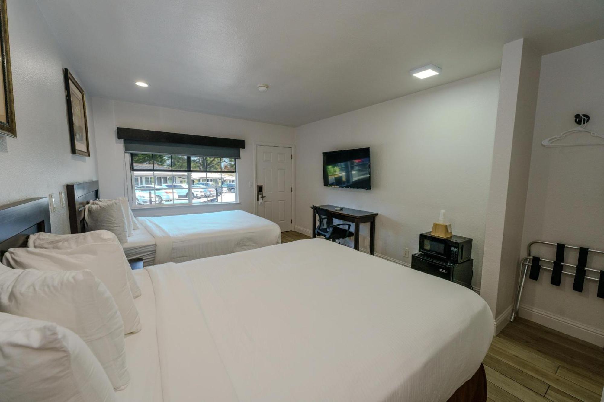 Monterey Surf Inn Екстериор снимка
